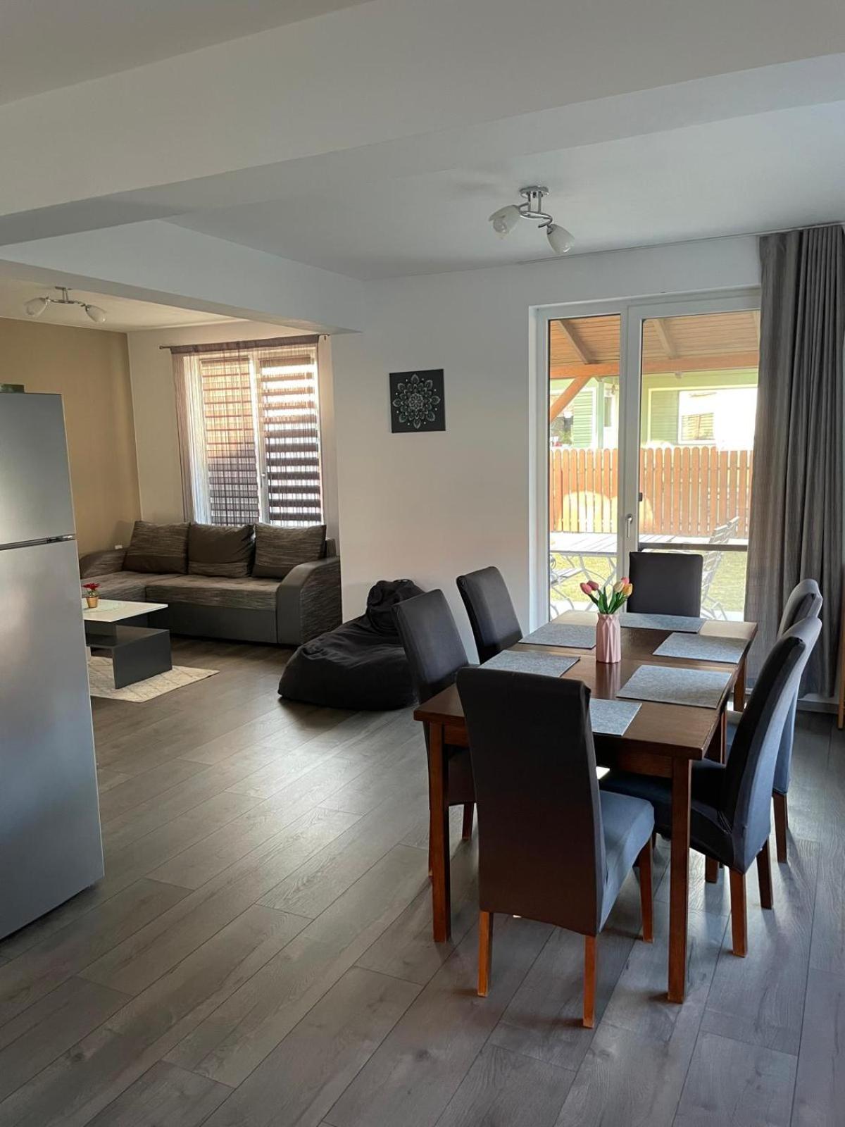 אודורהיו סקוייסק Fenyo Apartman House I מראה חיצוני תמונה
